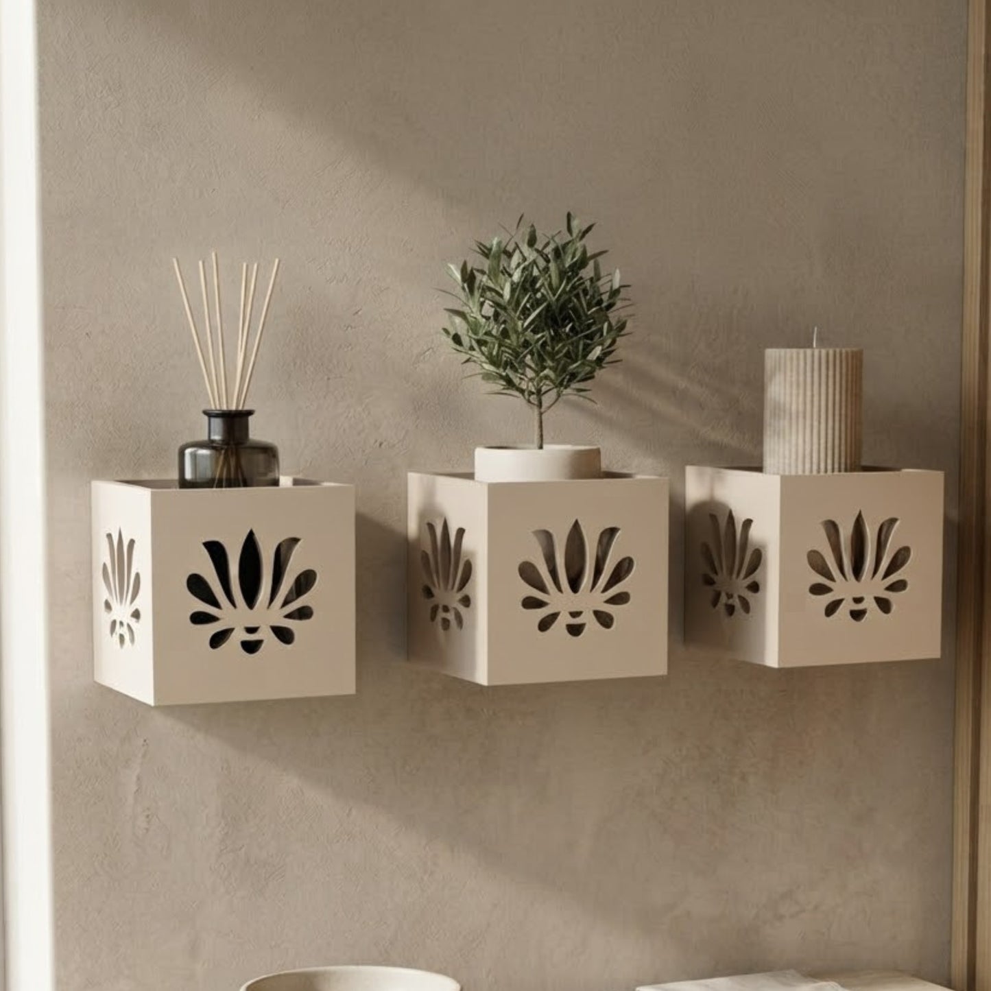 Modern Wall Mounted Decorative Floating Cube Shelves Organiser  – Set of 3